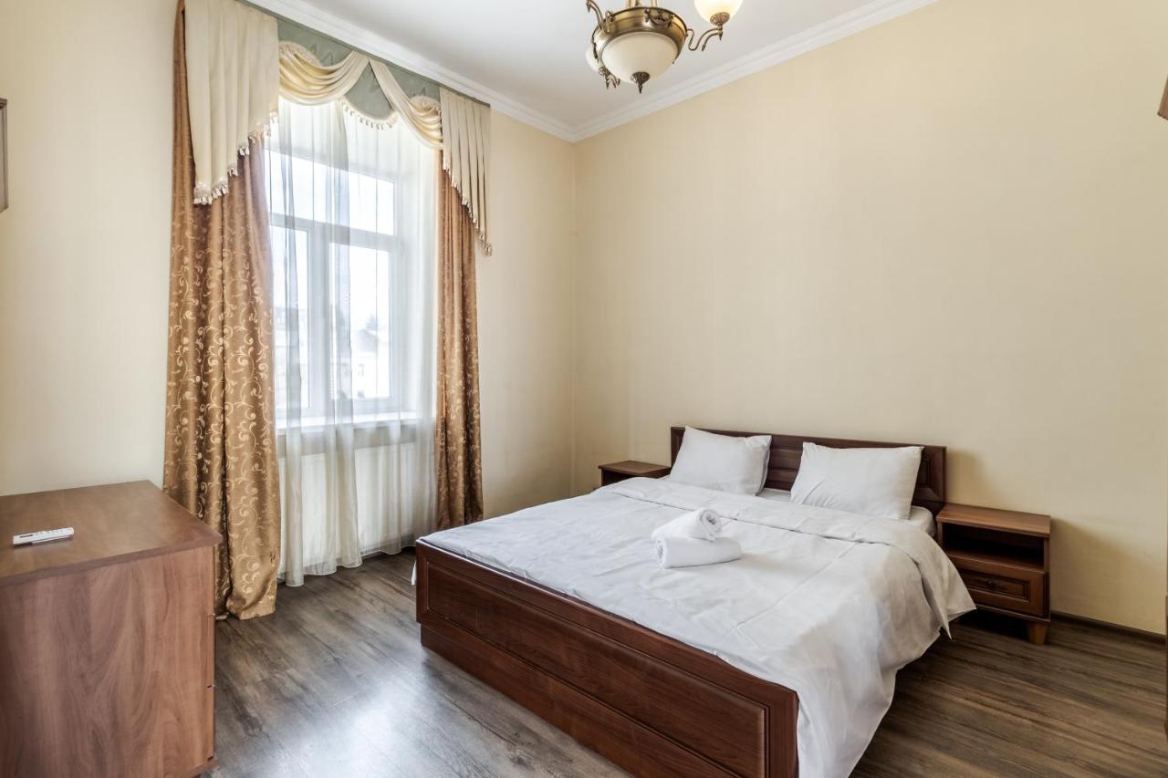 Fedorova Apartment ลวีฟ ภายนอก รูปภาพ