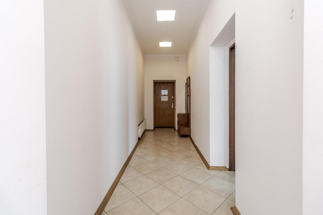 Fedorova Apartment ลวีฟ ภายนอก รูปภาพ