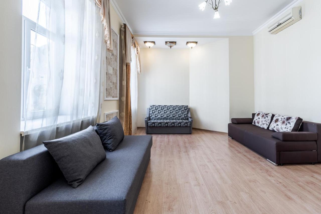 Fedorova Apartment ลวีฟ ภายนอก รูปภาพ