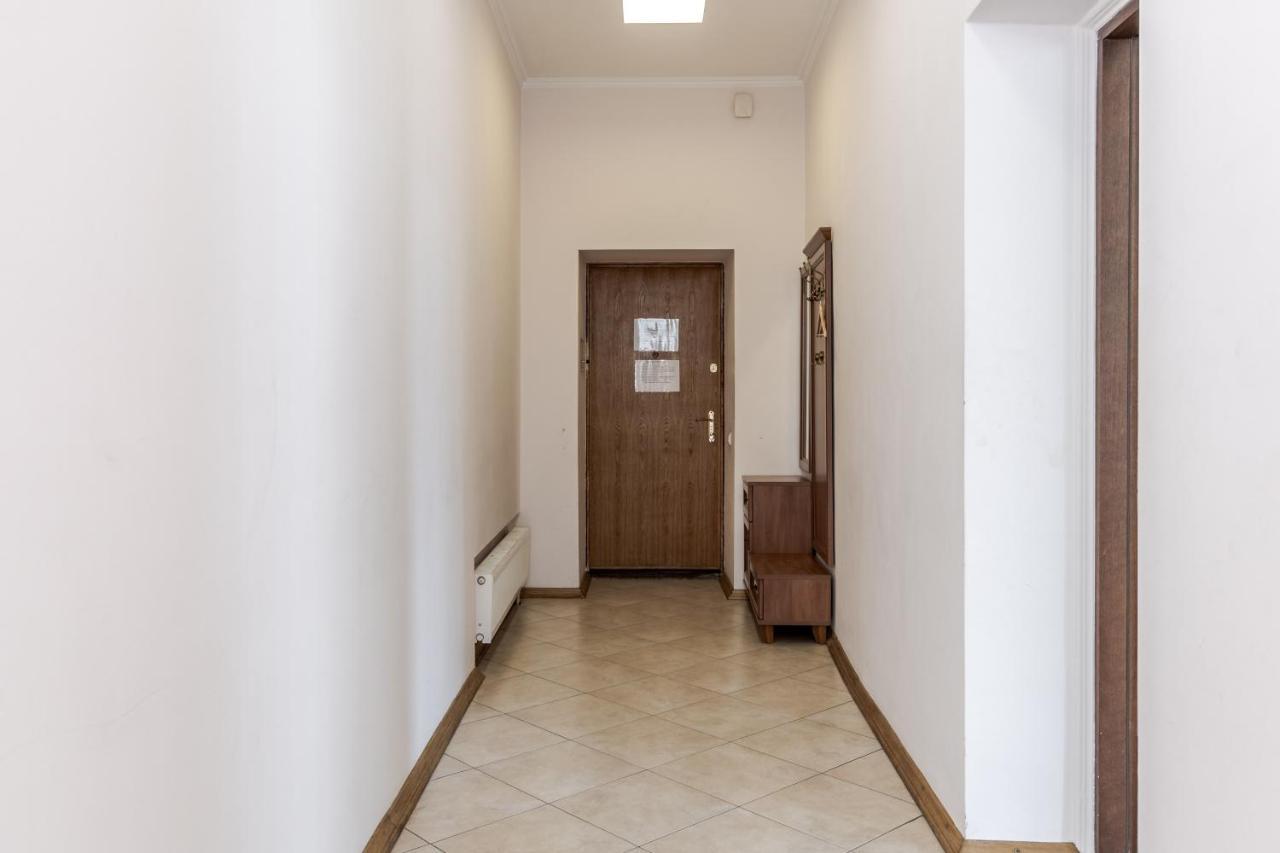 Fedorova Apartment ลวีฟ ภายนอก รูปภาพ
